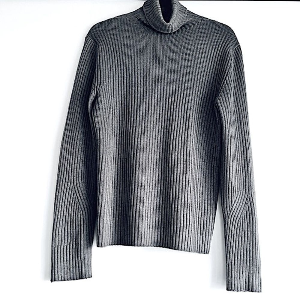 Boss Hugo Boss Ribbed Knit Turtleneck Sweater in Dark Grey Size Medium